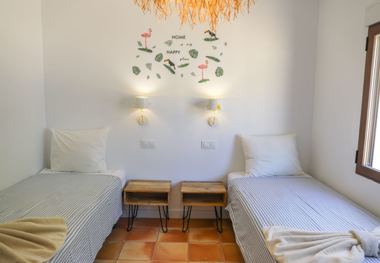 Villa in Moraira - Casita Travel | Villa Josa | Modern Villa in Moraira near town and beach