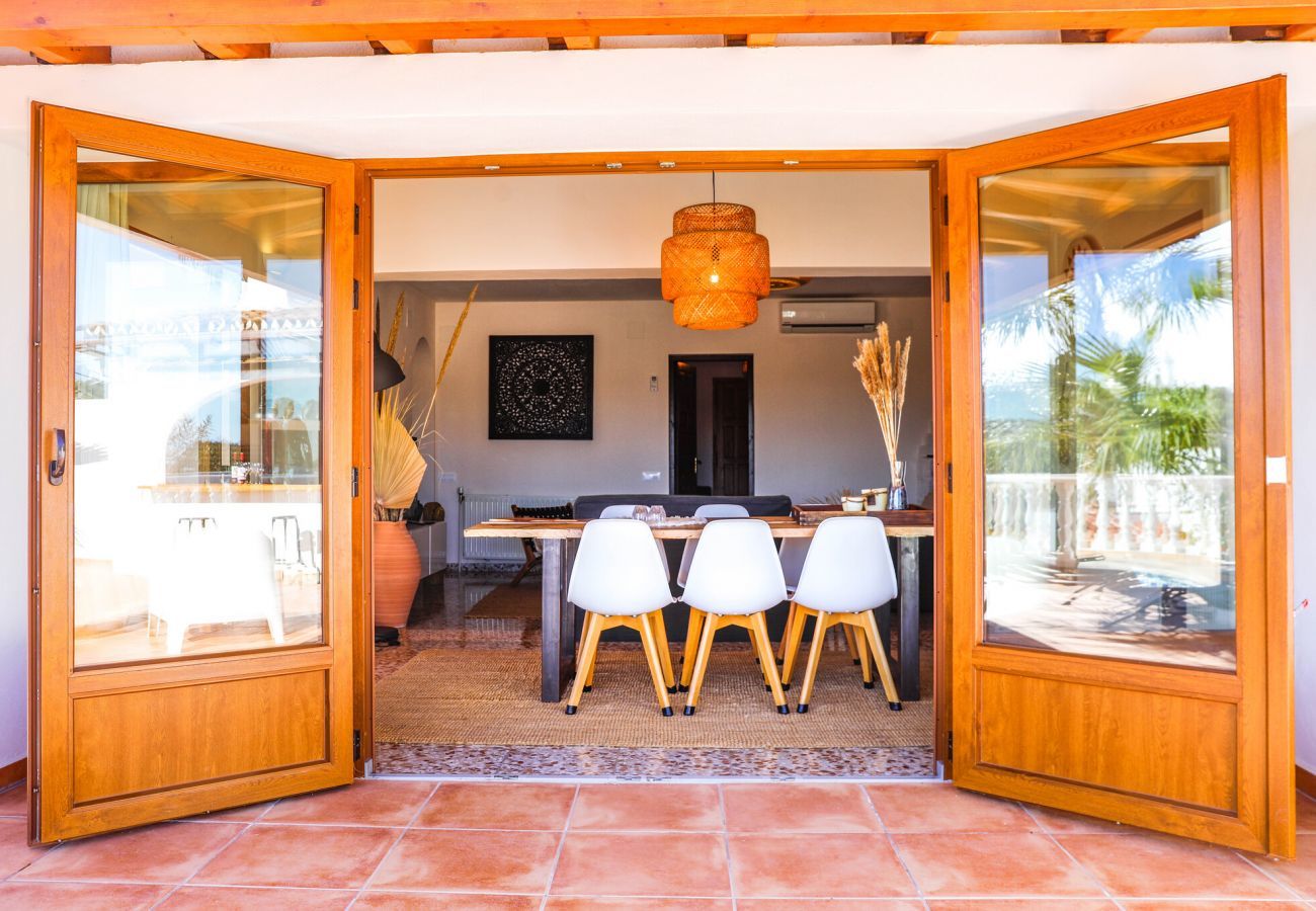 Villa in Moraira - Casita Travel | Villa Mimosa