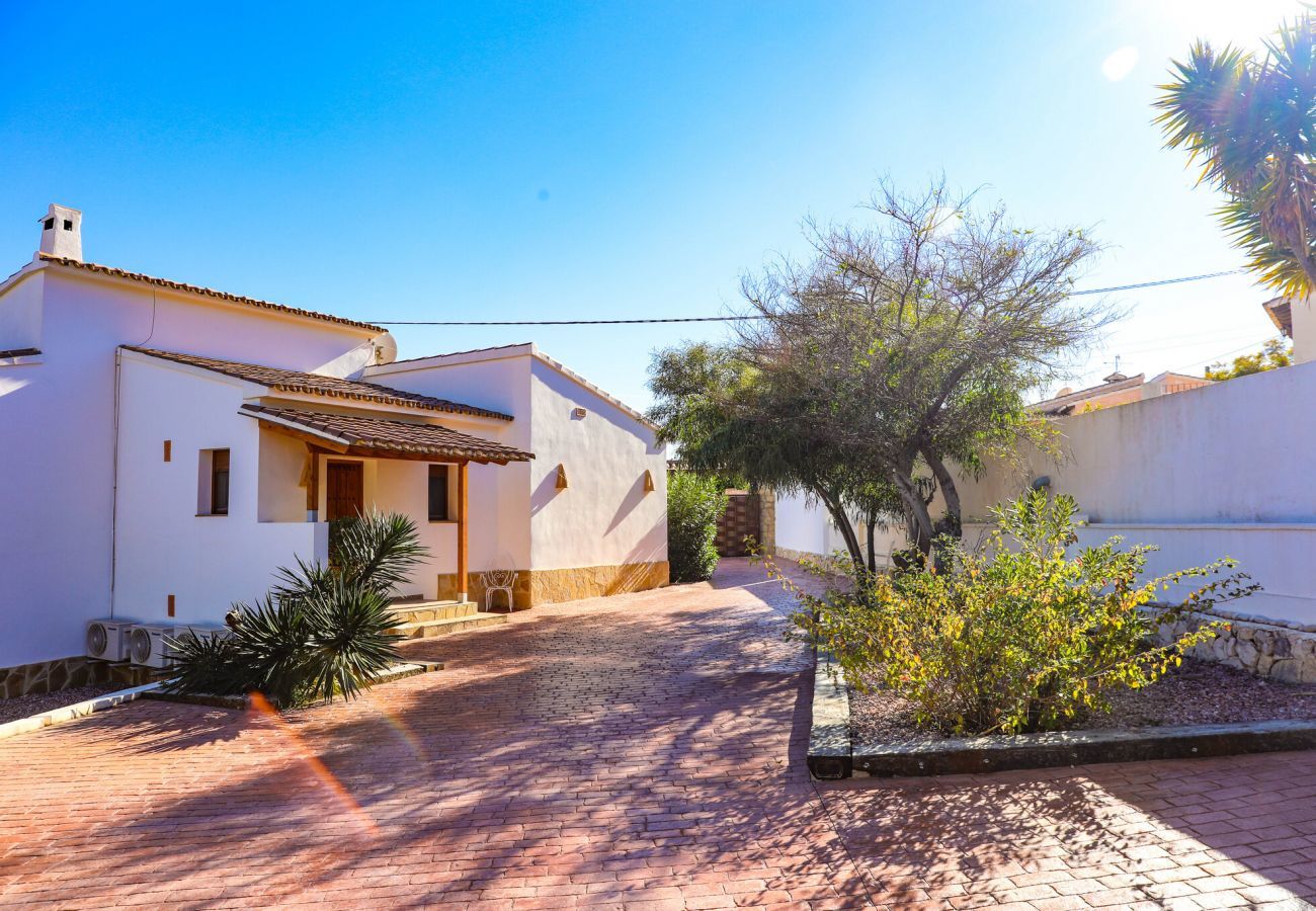 Villa in Moraira - Casita Travel | Villa Mimosa