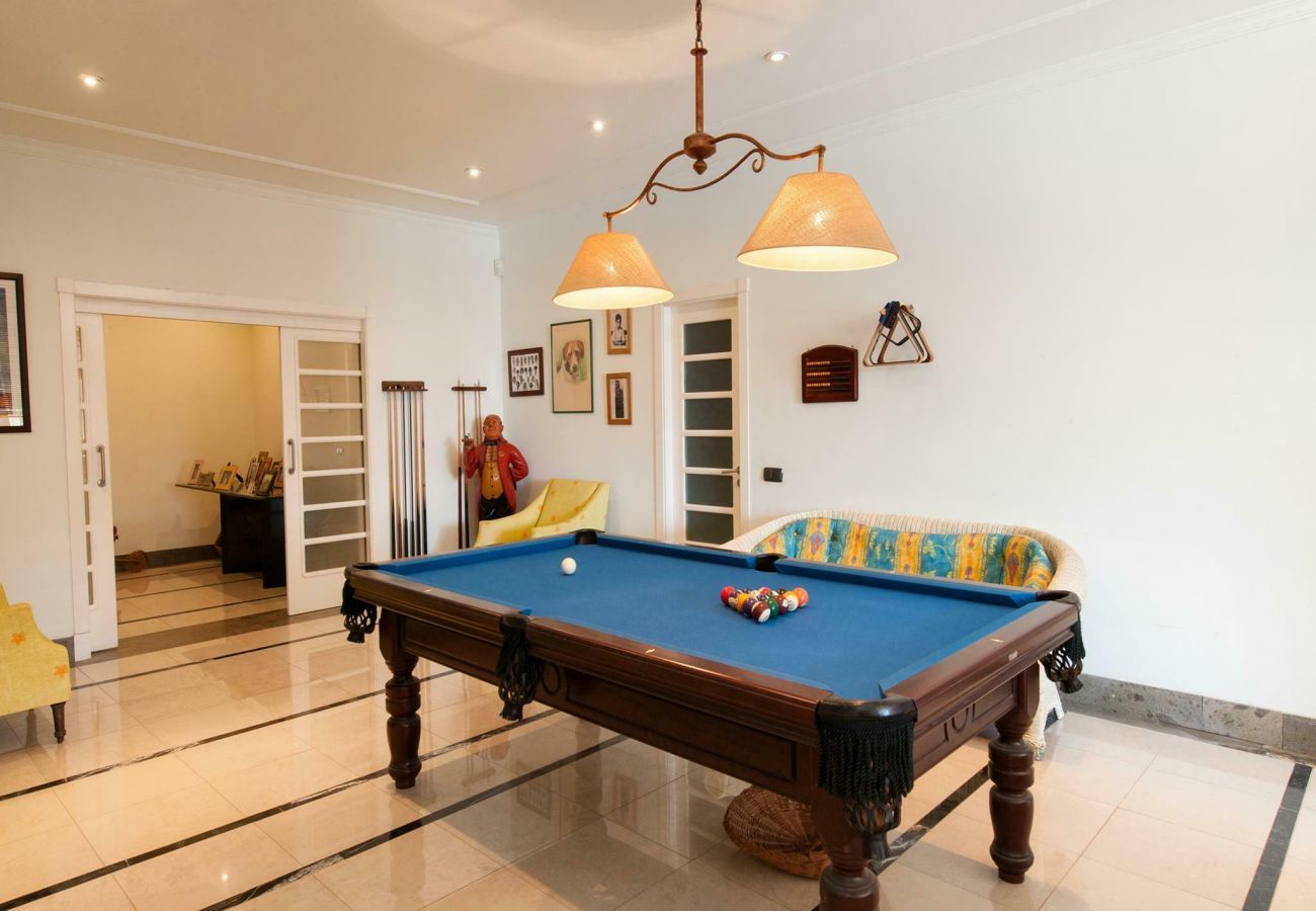 Villa Sol Deluxe is a beautiful detached holiday villa with heatable private pool in Maspalomas, Gran Canaria