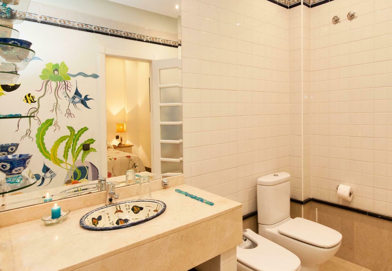 Villa Sol Deluxe is a beautiful detached holiday villa with heatable private pool in Maspalomas, Gran Canaria