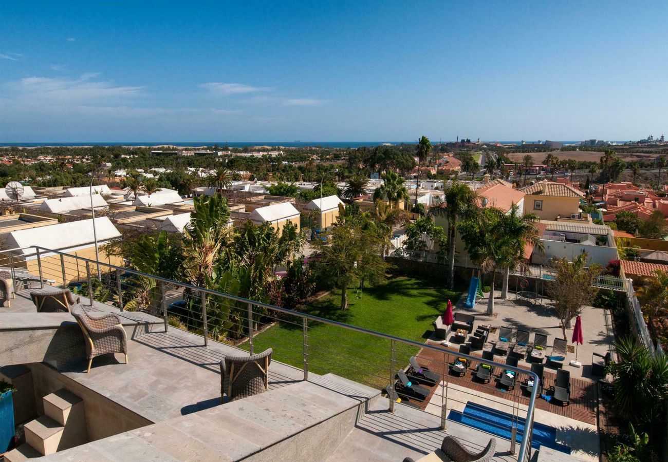 Villa Sol Deluxe is a beautiful detached holiday villa with heatable private pool in Maspalomas, Gran Canaria