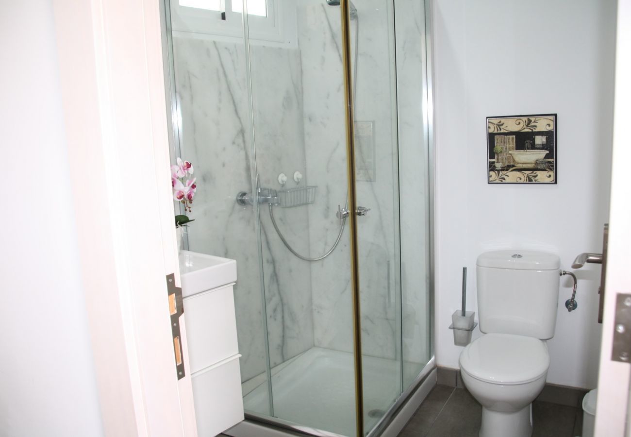Finca Telde for a relaxing holiday with large groups. With private pool and nice hiking trails in Telde, Gran Canaria