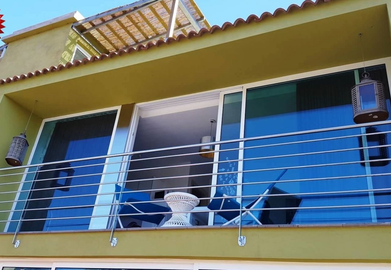 Finca Telde for a relaxing holiday with large groups. With private pool and nice hiking trails in Telde, Gran Canaria