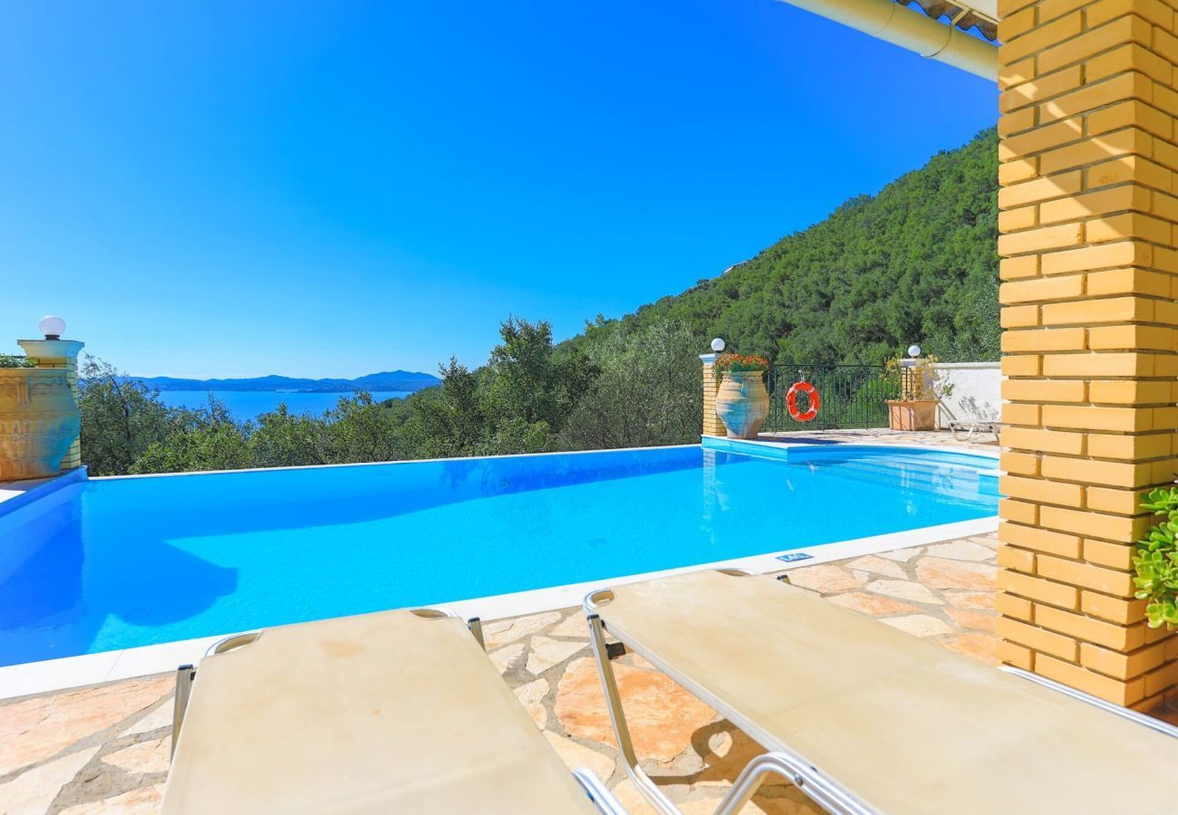 Villa Nisaki | A detached villa with private pool and seaview on Corfu, Greece