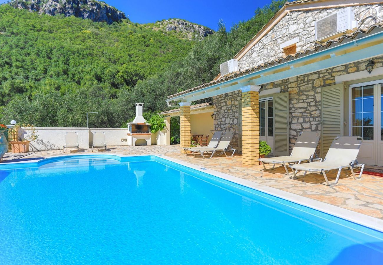 Villa Nisaki | A detached villa with private pool and seaview on Corfu, Greece