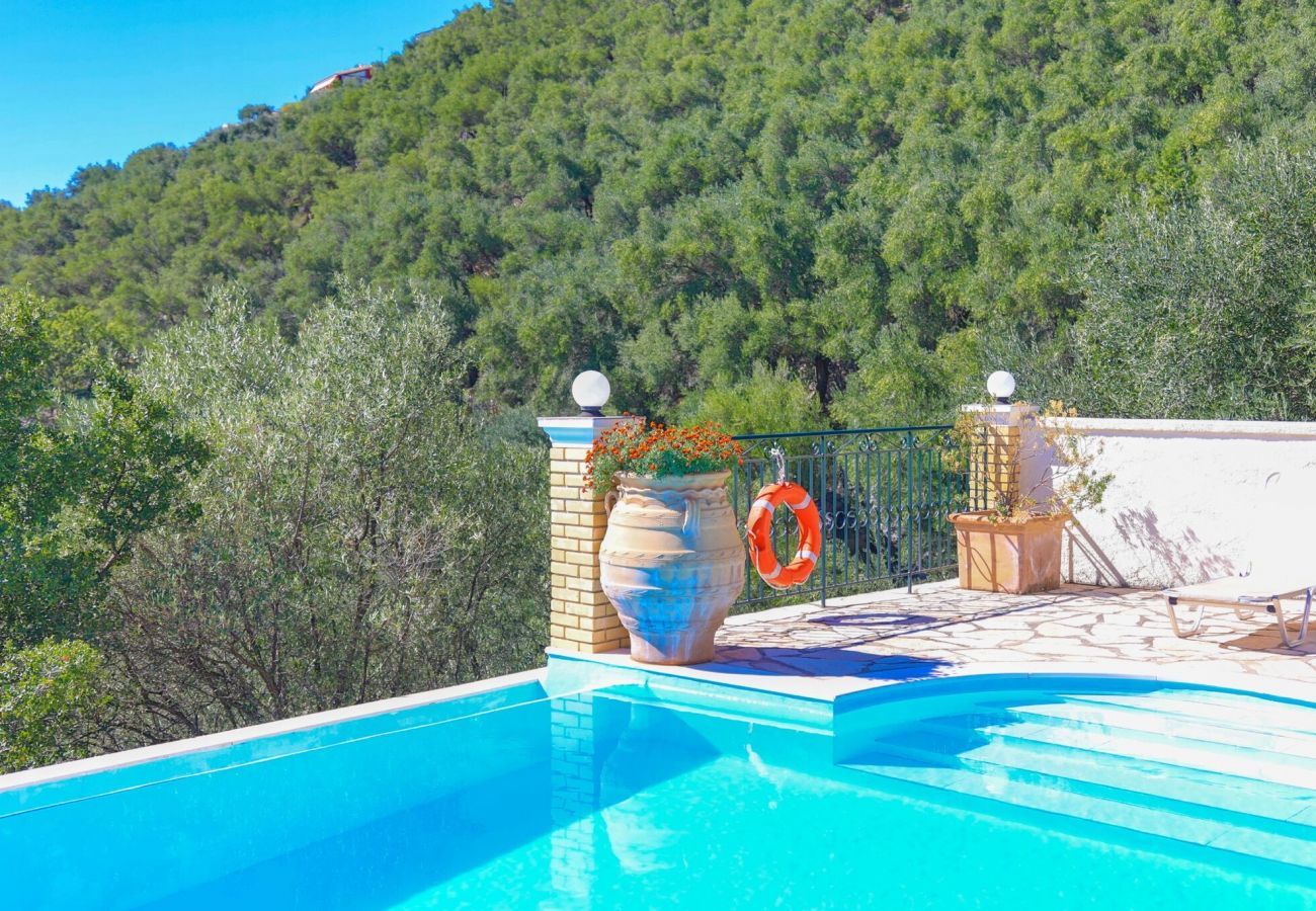 Villa Nisaki | A detached villa with private pool and seaview on Corfu, Greece