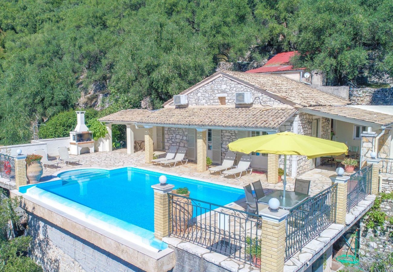 Villa Nisaki | A detached villa with private pool and seaview on Corfu, Greece