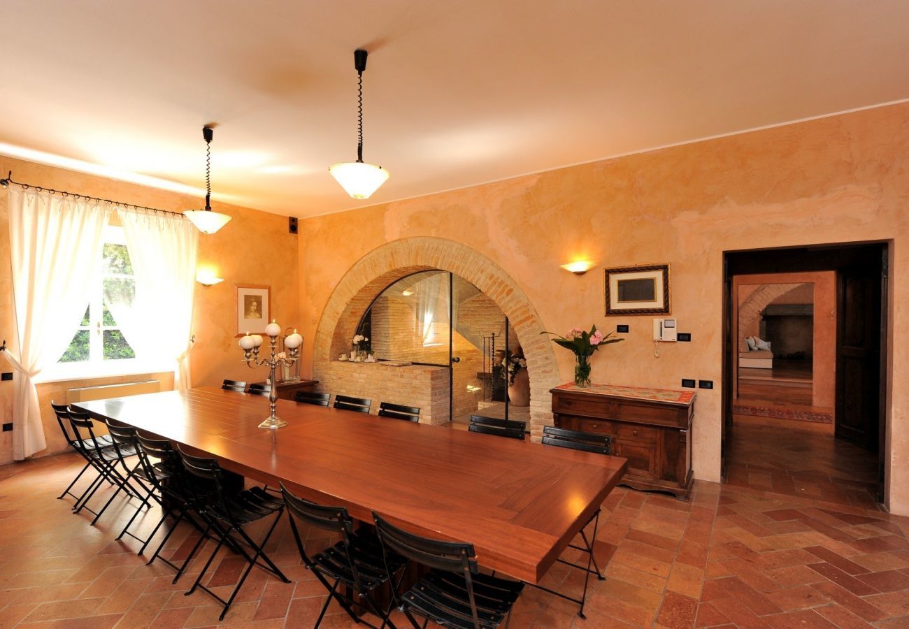Villa Storica is a luxurious dreamvilla with private pool and vineyard in Le Marche, Italy