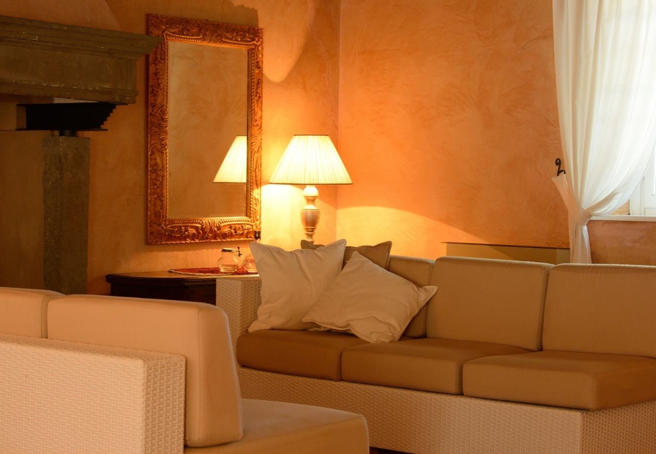 Villa Storica is a luxurious dreamvilla with private pool and vineyard in Le Marche, Italy