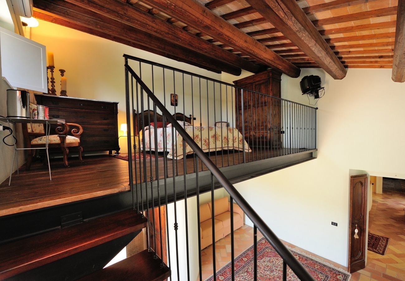 Villa Storica is a luxurious dreamvilla with private pool and vineyard in Le Marche, Italy