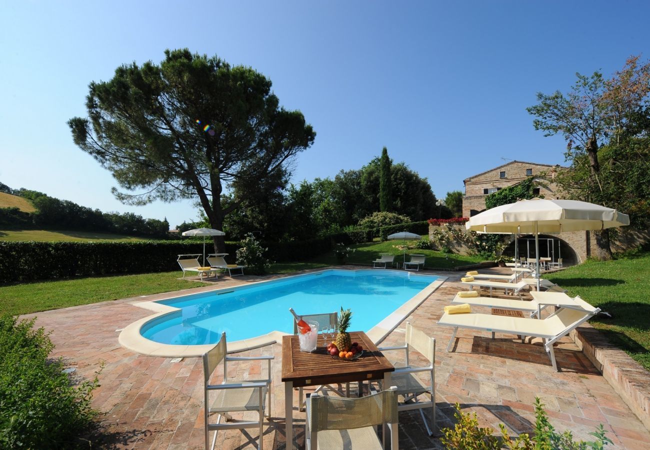 Villa Storica is a luxurious dreamvilla with private pool and vineyard in Le Marche, Italy