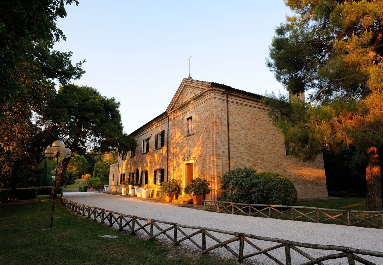 Villa Storica is a luxurious dreamvilla with private pool and vineyard in Le Marche, Italy