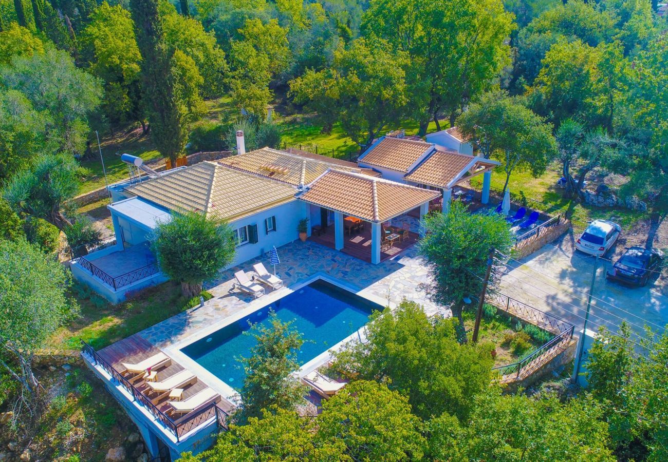 Villa Anthousa | A detached villa with private pool on Corfu, Greece
