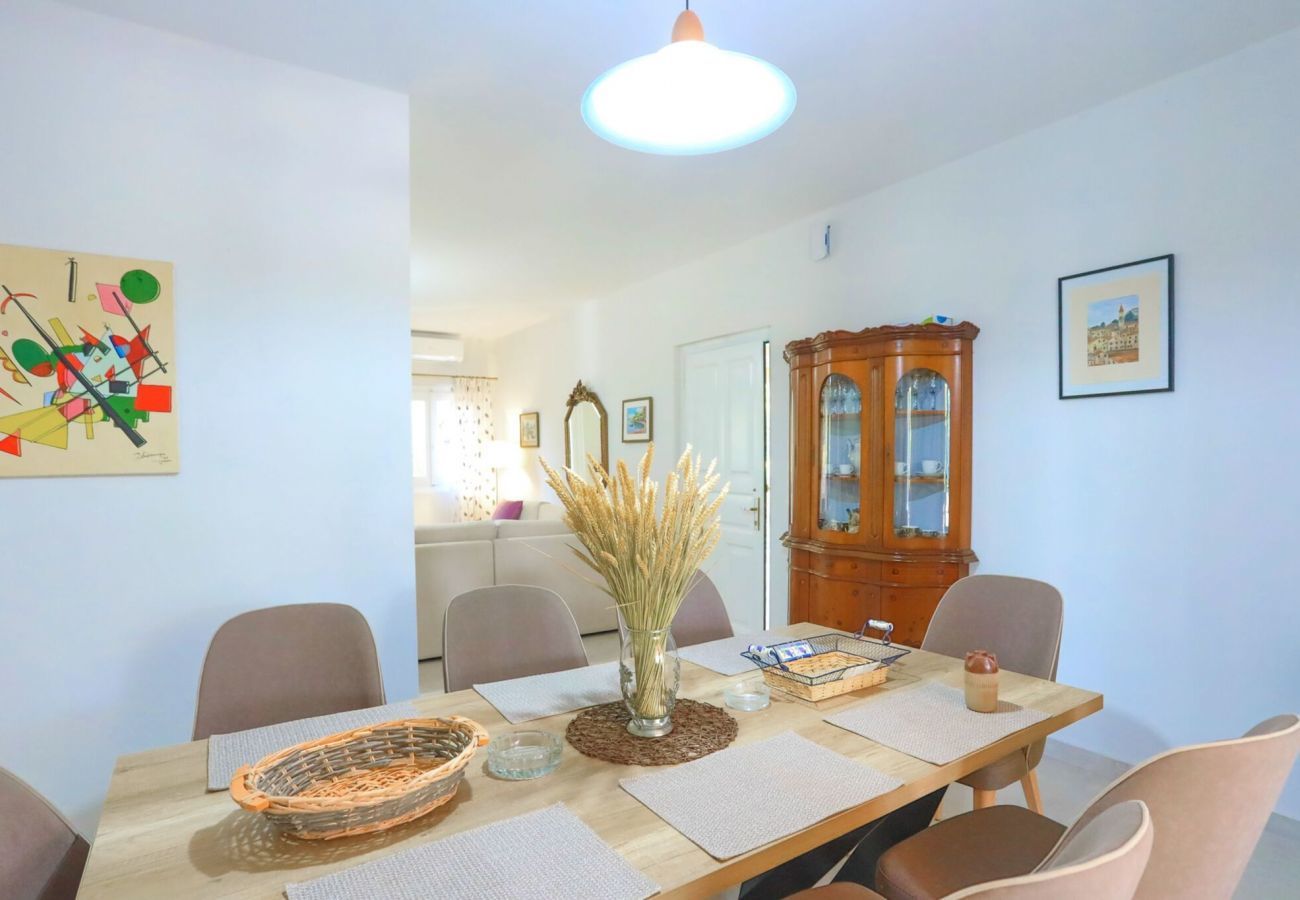 Villa Anthousa | A detached villa with private pool on Corfu, Greece