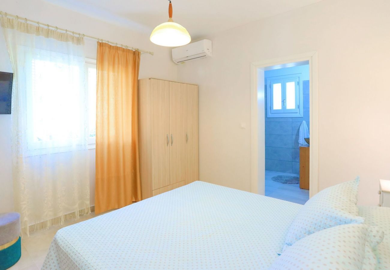 Villa Anthousa | A detached villa with private pool on Corfu, Greece