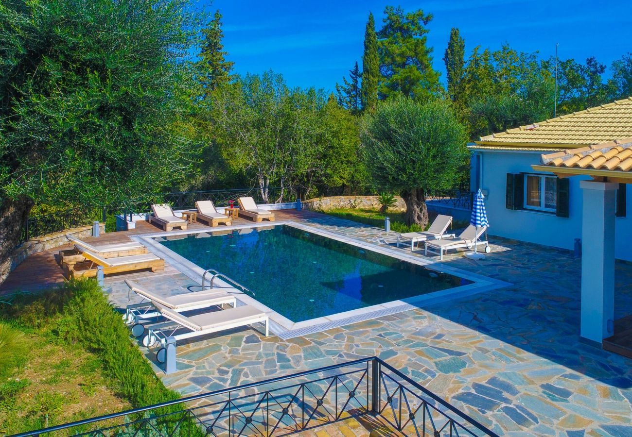 Villa Anthousa | A detached villa with private pool on Corfu, Greece