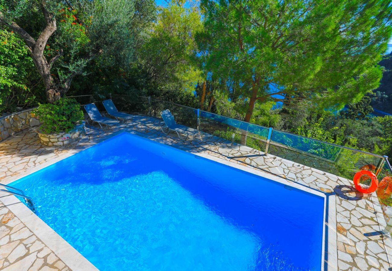 Villa Artemis | A detached villa with private pool on Corfu, Greece