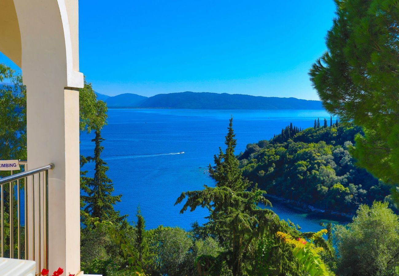 Villa Artemis | A detached villa with private pool on Corfu, Greece
