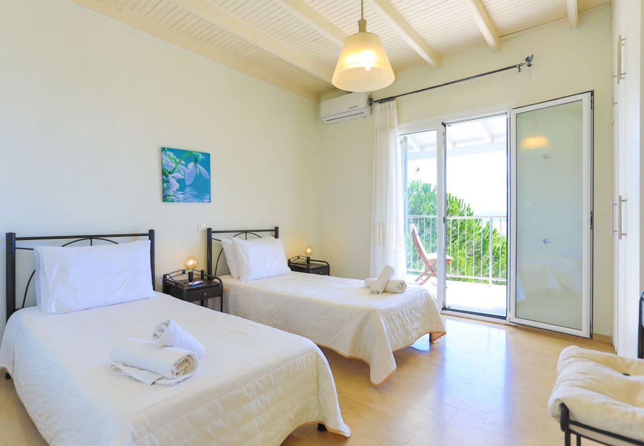 Villa Artemis | A detached villa with private pool on Corfu, Greece
