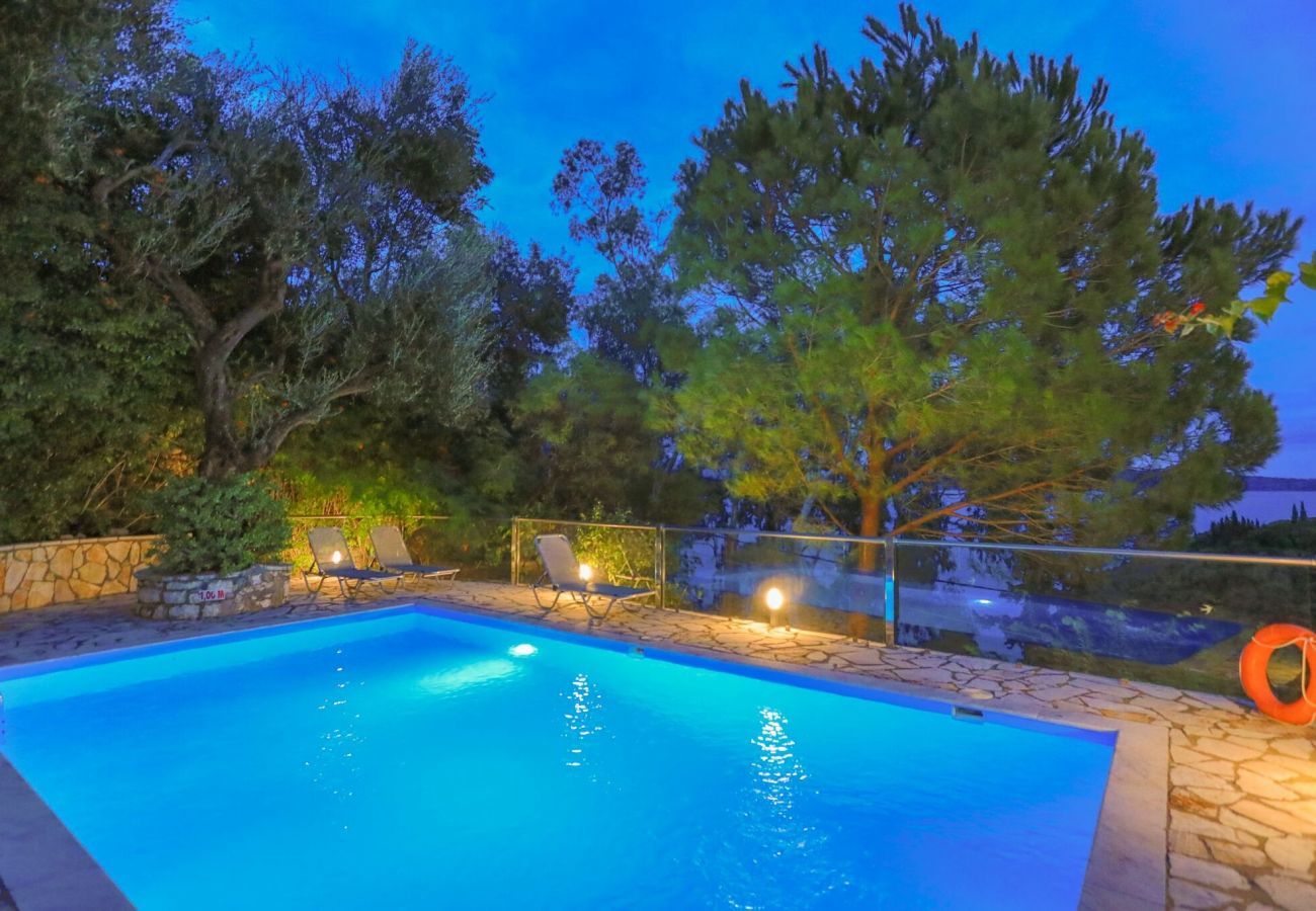 Villa Artemis | A detached villa with private pool on Corfu, Greece
