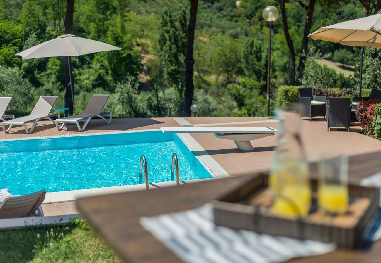 Villa Sofia is a detached villa secluded by nature with private pool and seaviews in Pesaro, Le Marche