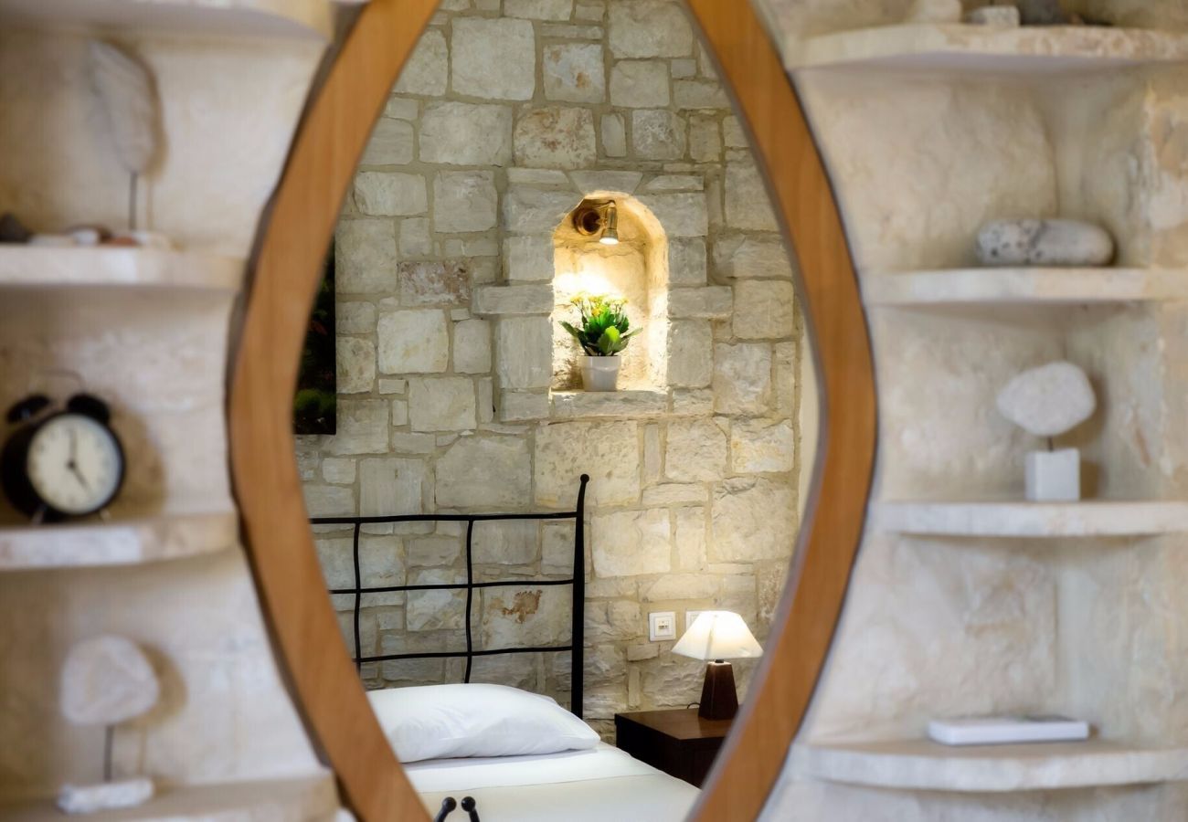 Villa Reena | A detached villa with private pool on Crete, Greece