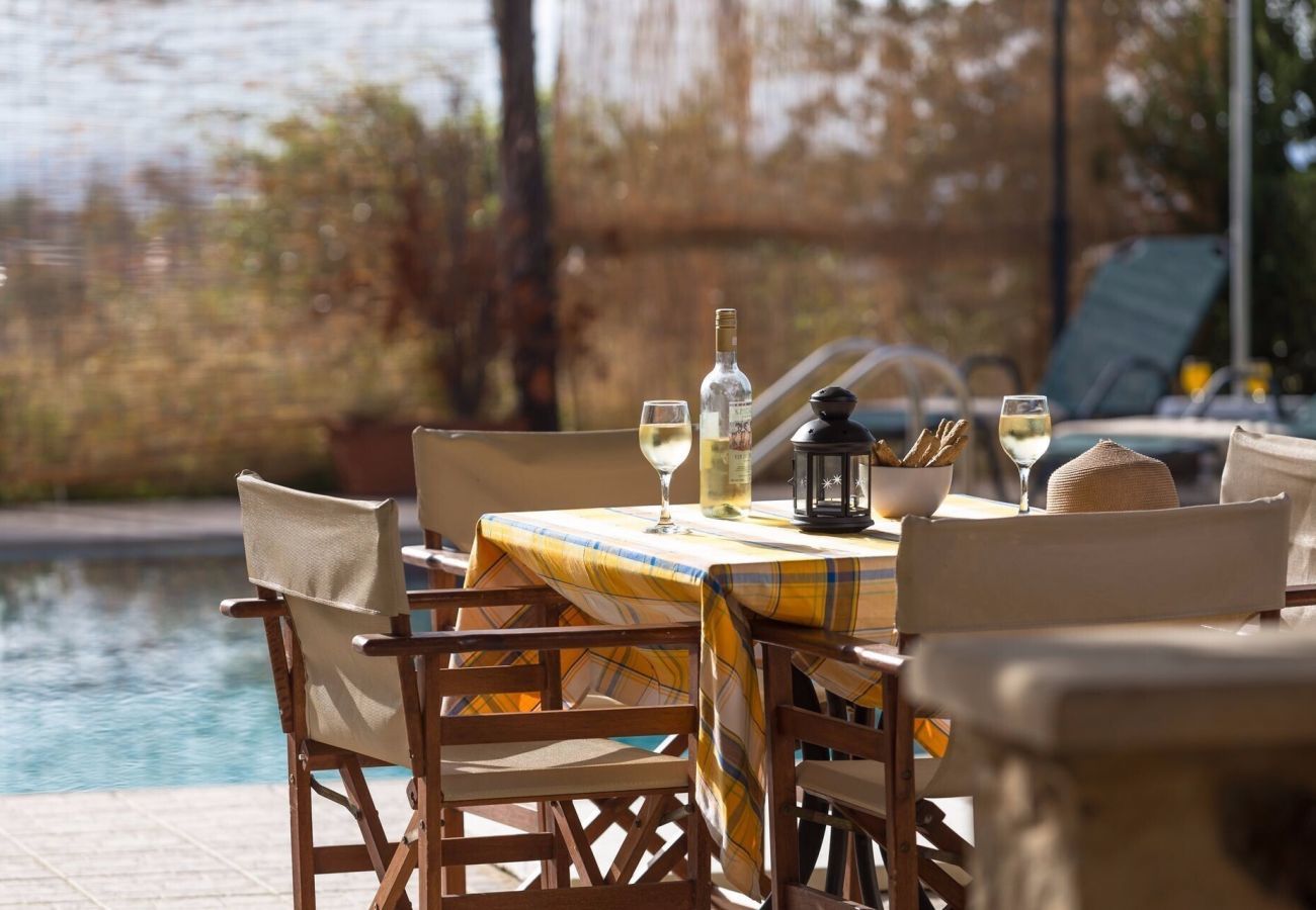 Villa Reena | A detached villa with private pool on Crete, Greece