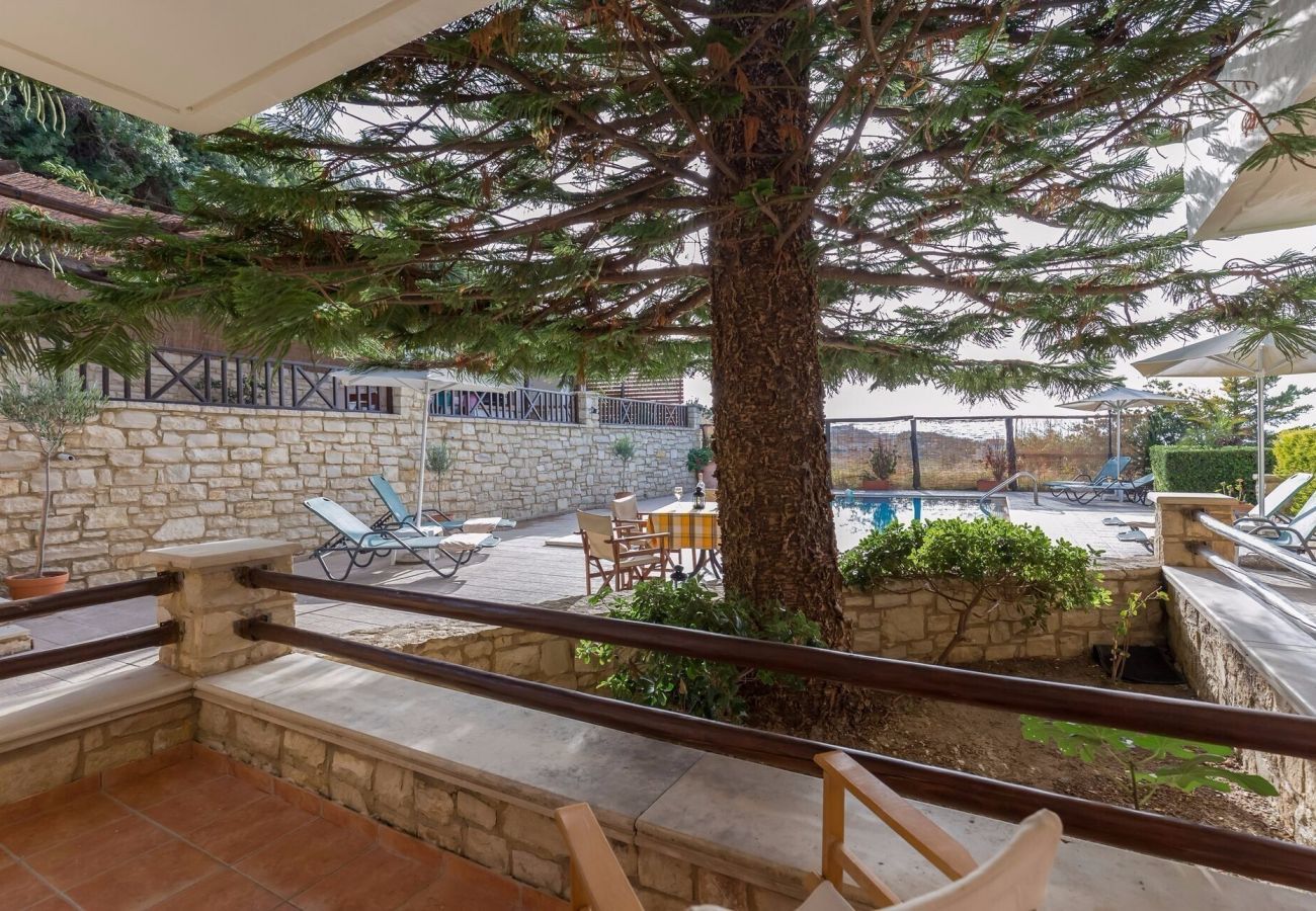 Villa Reena | A detached villa with private pool on Crete, Greece