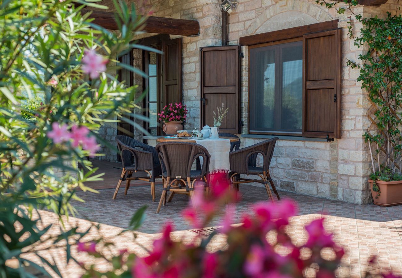 Villa Chiara is a detached villa with amazing views and private pool in Acqualagna, Le Marche