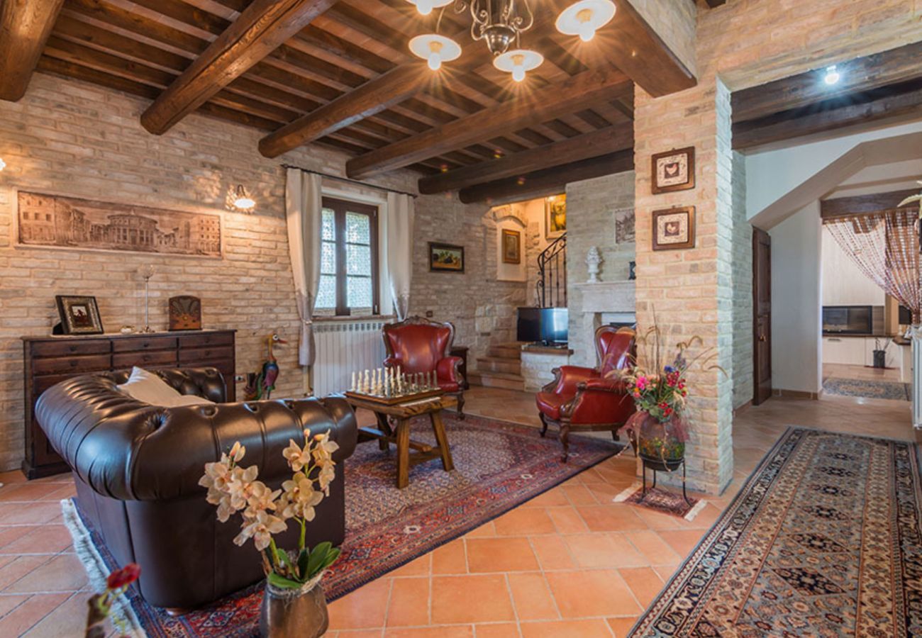 Villa Chiara is a detached villa with amazing views and private pool in Acqualagna, Le Marche