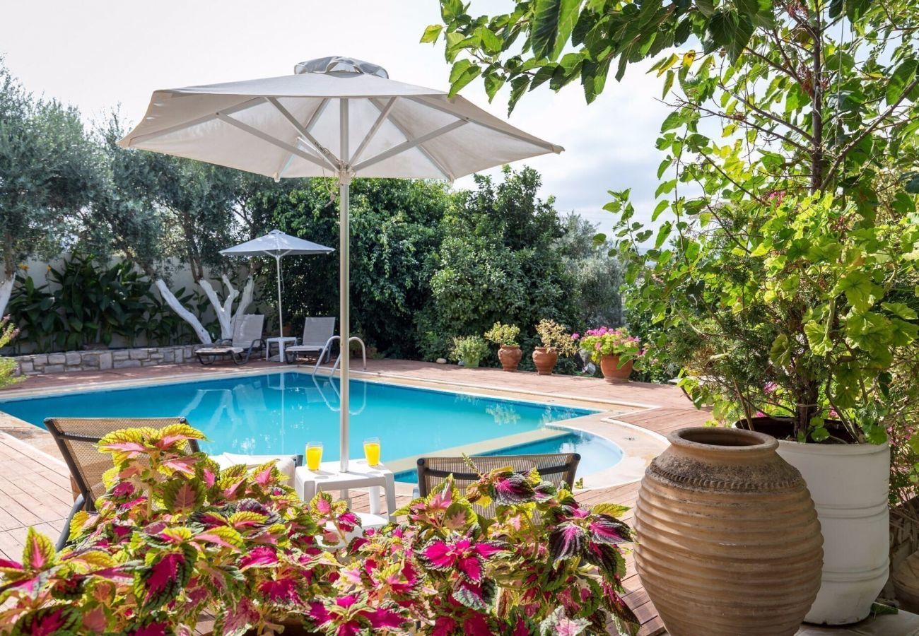  Villa Pelagia | A detached villa with private pool on Crete, Greece