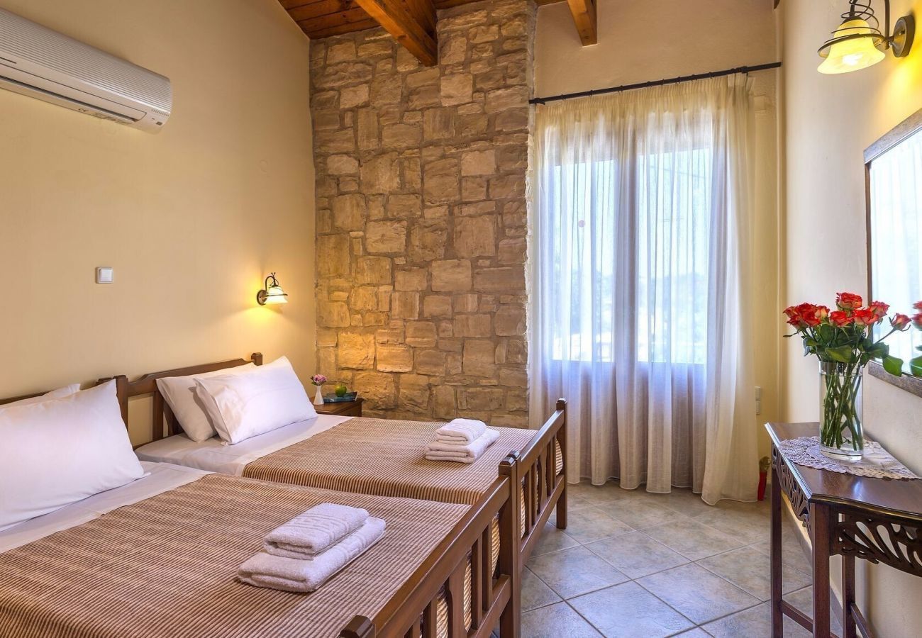 Villa Pelagia | A detached villa with private pool on Crete, Greece
