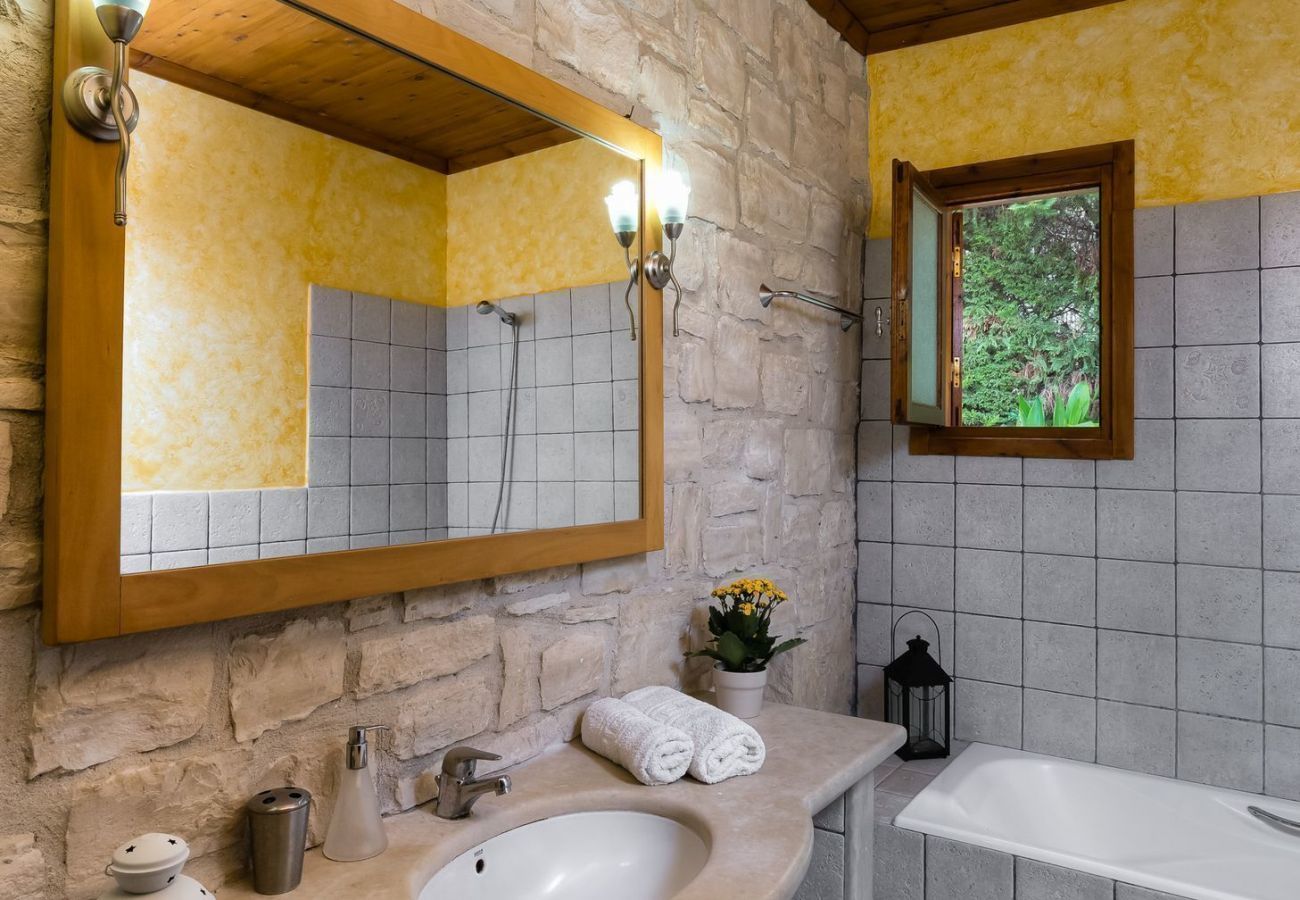 Villa Pelagia | A detached villa with private pool on Crete, Greece