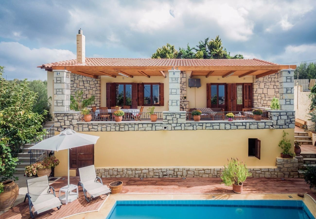 Villa Pelagia | A detached villa with private pool on Crete, Greece