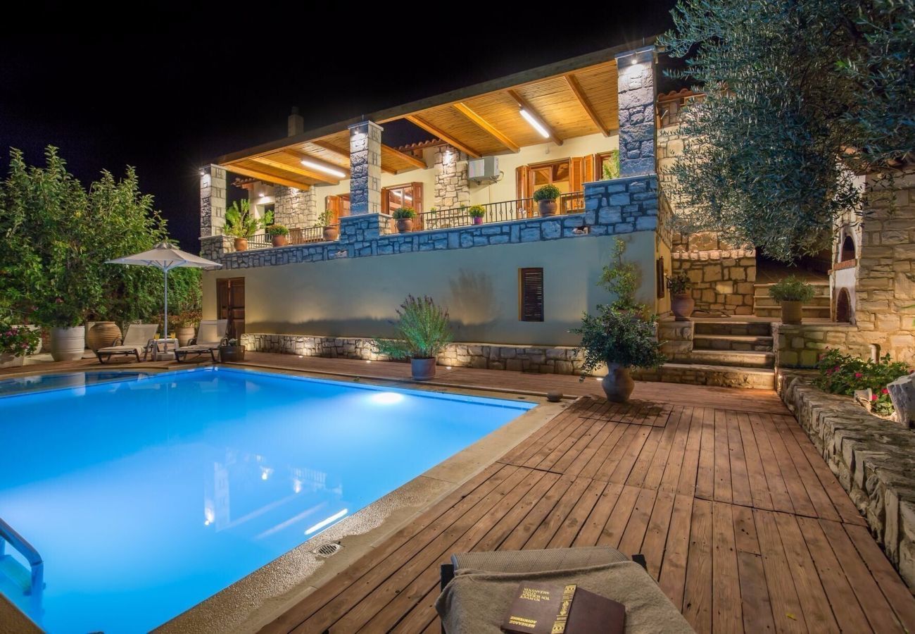  Villa Pelagia | A detached villa with private pool on Crete, Greece