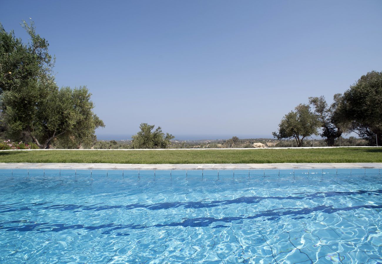  Villa Kyria | A detached villa with private pool on Crete, Greece