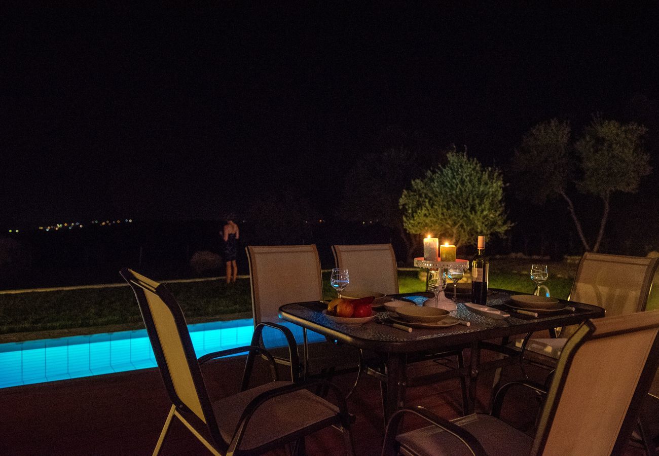  Villa Kyria | A detached villa with private pool on Crete, Greece