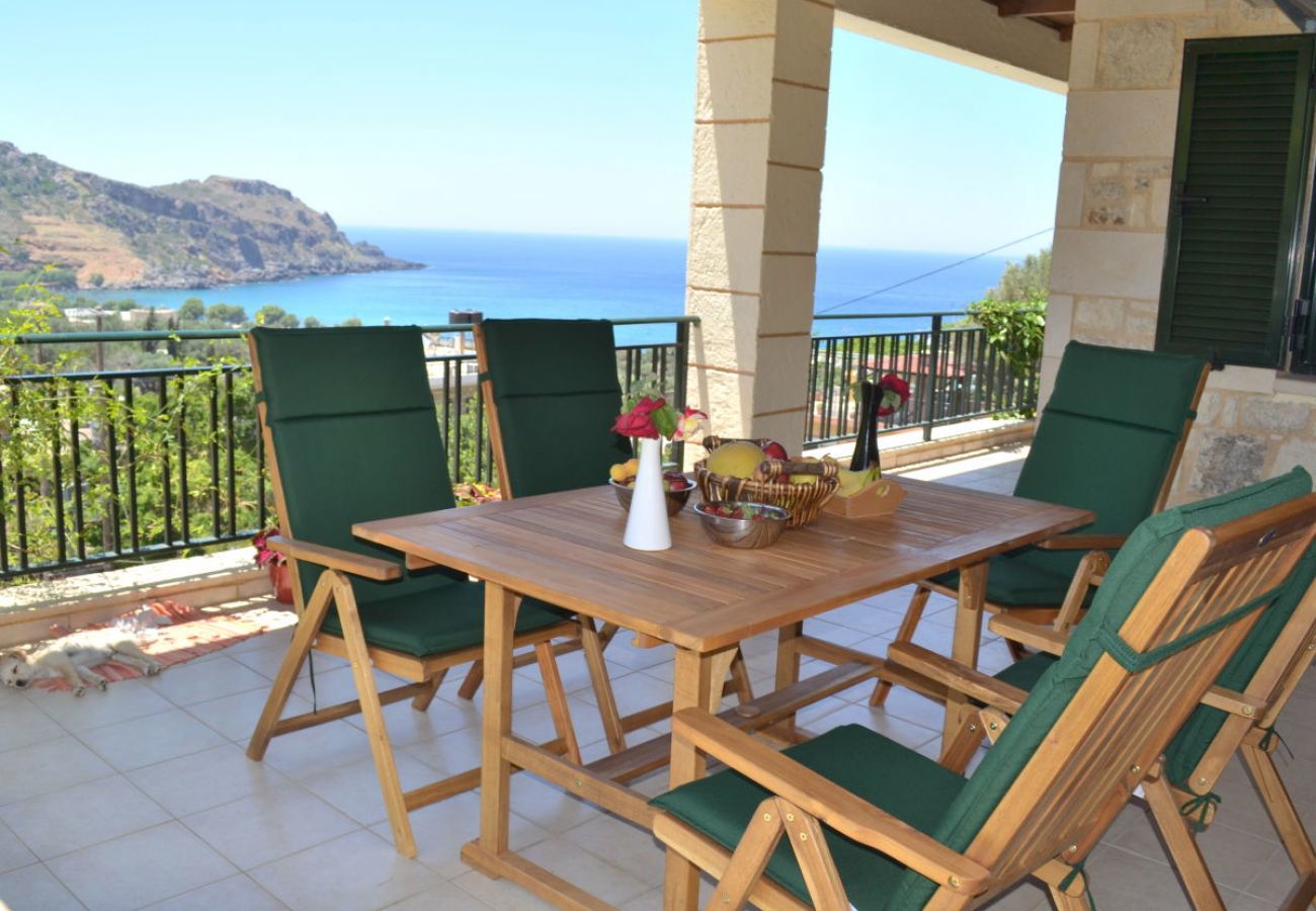 Villa Klio | A detached villa with private pool and seaview on Crete, Greece