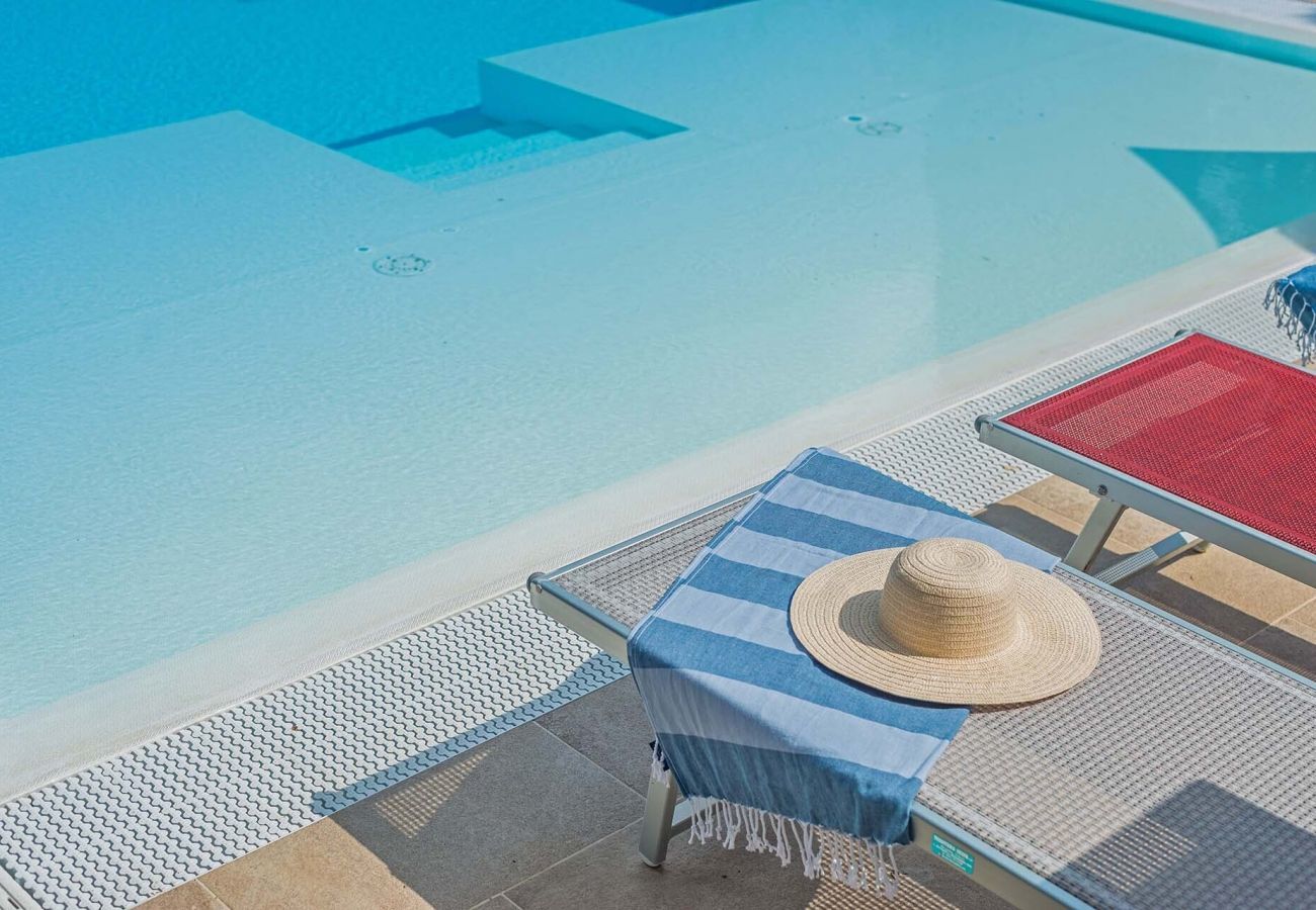 Casa Violetta is a beautifully furnished casa with private pool, spacious garden and panoramic views in Cagli, Le Marche