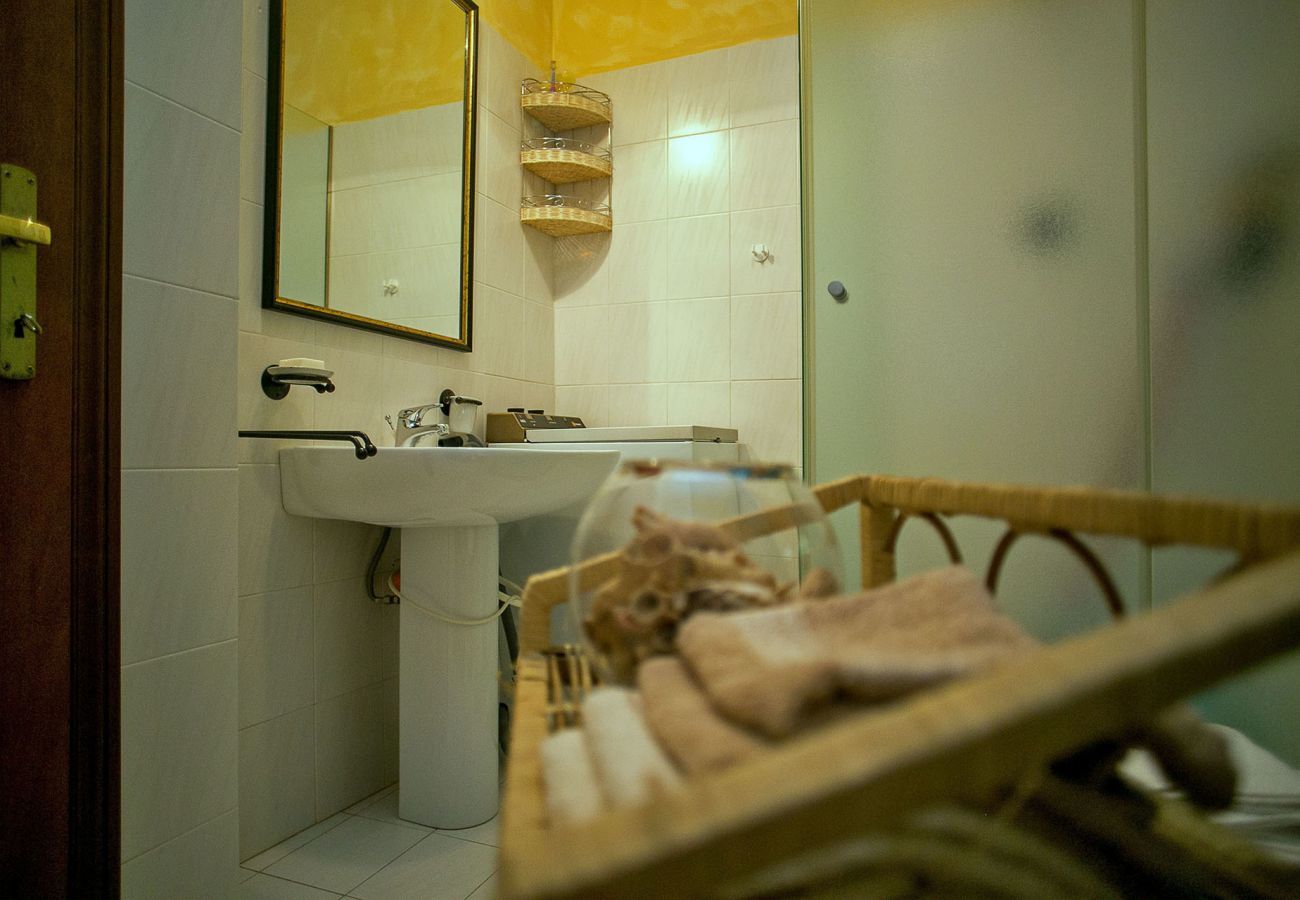 Casa Lidia is a cozy casa with private pool, close to the beautiful town of Bettona, Umbrië