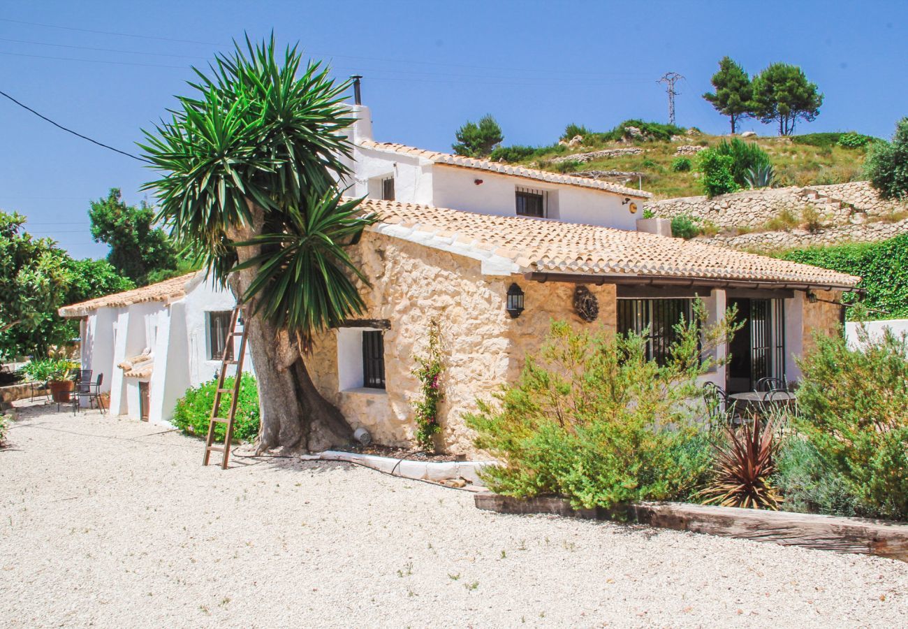 Villa in Benissa - Casita Travel | Finca Elodie