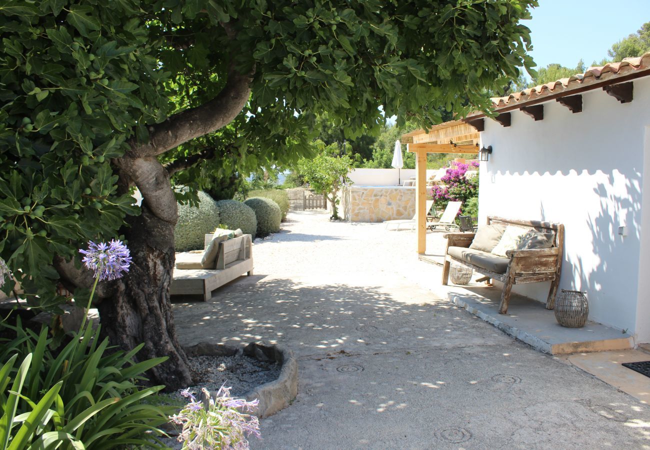 Villa in Benissa - Casita Travel | Finca Elodie