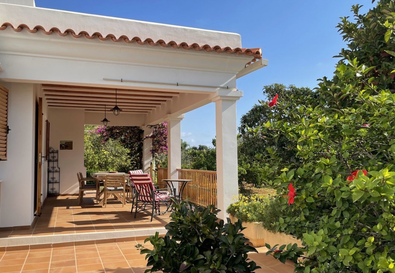  Villa Santa Eulalia | A detached villa with private pool on Ibiza, Spain