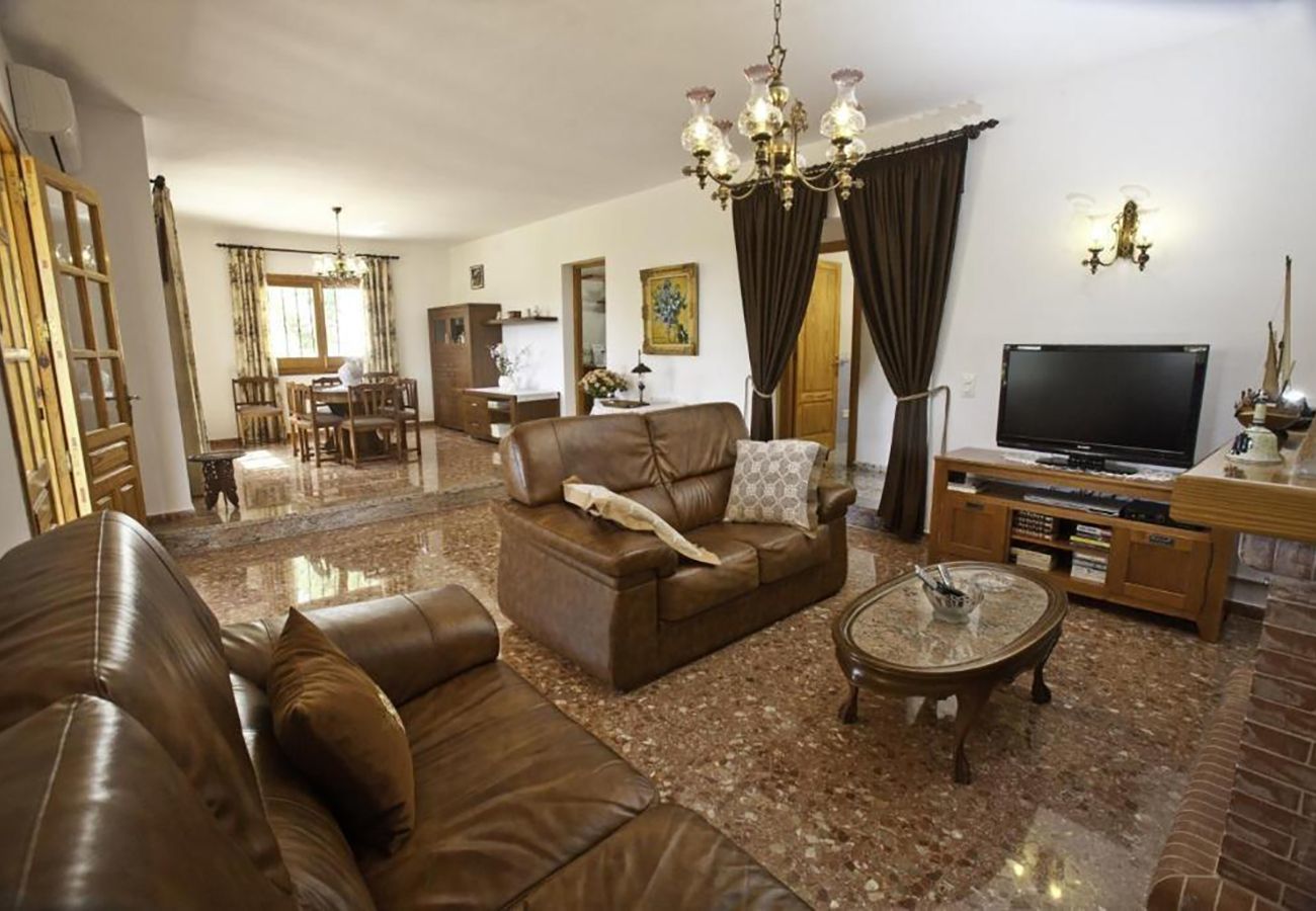  Villa Santa Eulalia | A detached villa with private pool on Ibiza, Spain