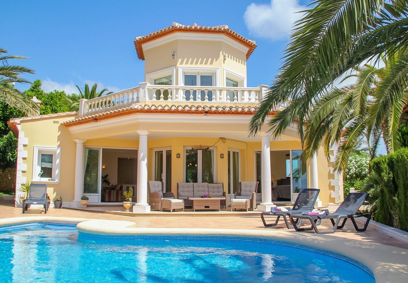 Villa in Moraira - Casita Travel | Villa Colina