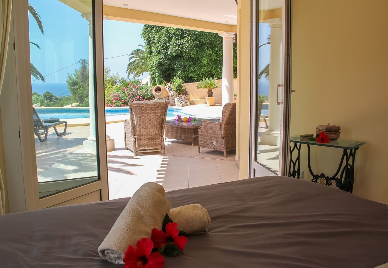 Villa in Moraira - Casita Travel | Villa Colina