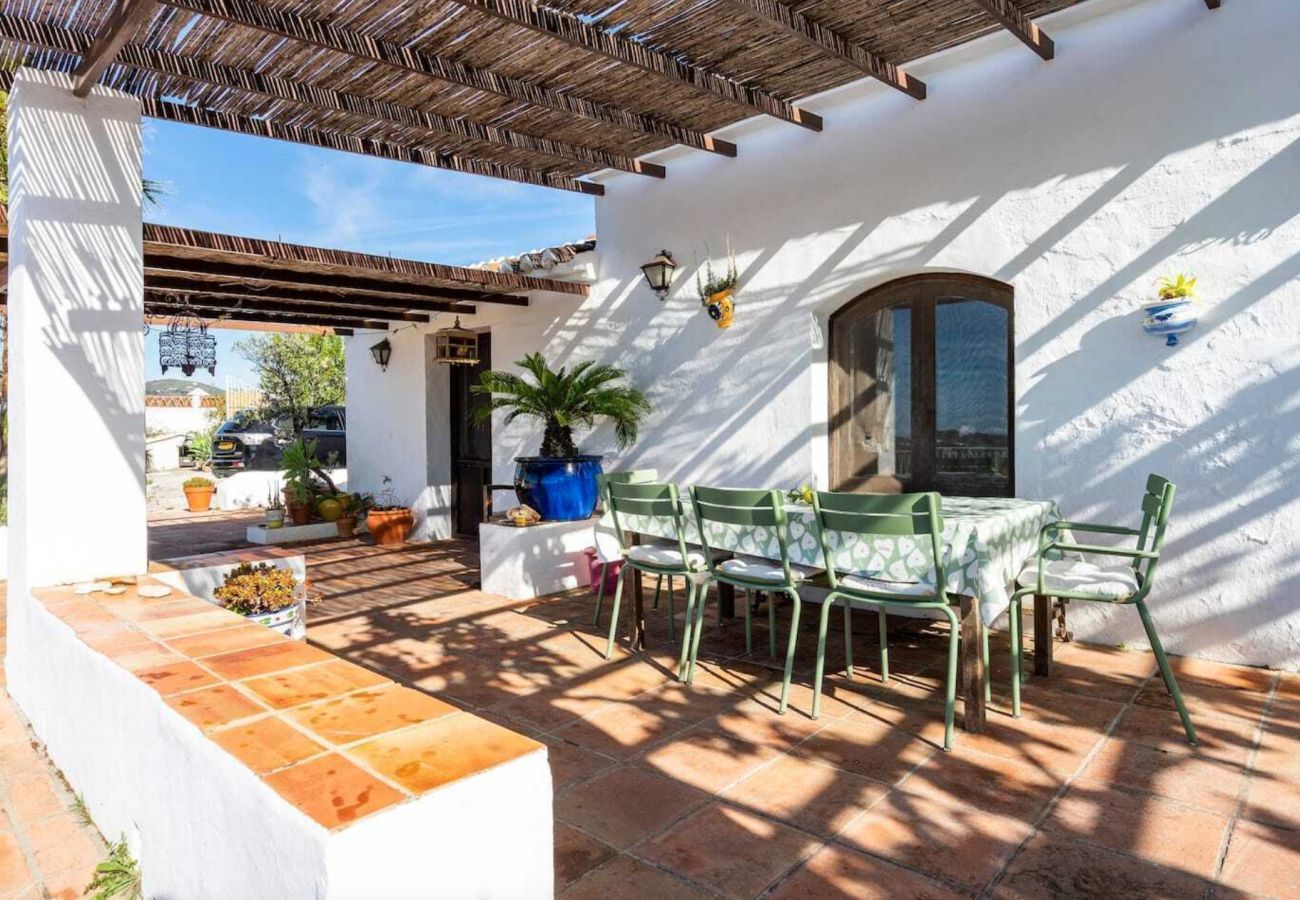 Beautiful finca with amazing panoramic views and a private pool. Close to the picturesque town Frigiliana.