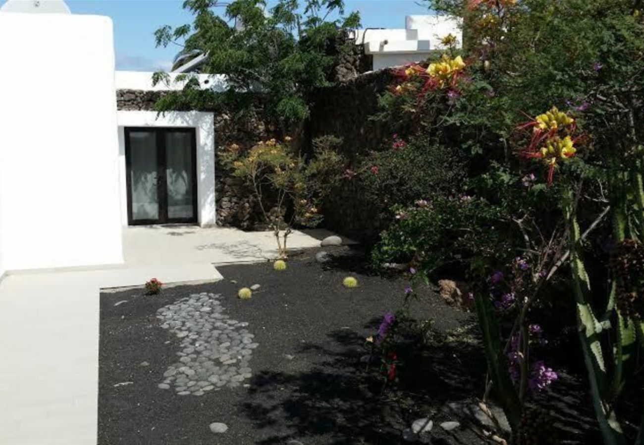 Villa Lexy is a holiday home with heated private pool and seaview in Los Mojones, Puerto del Carmen, Lanzarote