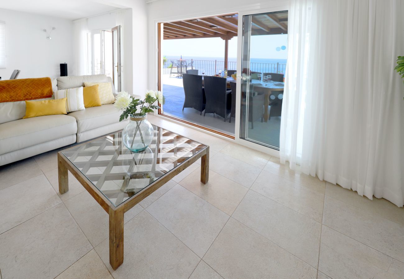 Villa in Puerto del Carmen - Villa Jill Villa in Puerto del Carmen - Villa Jill